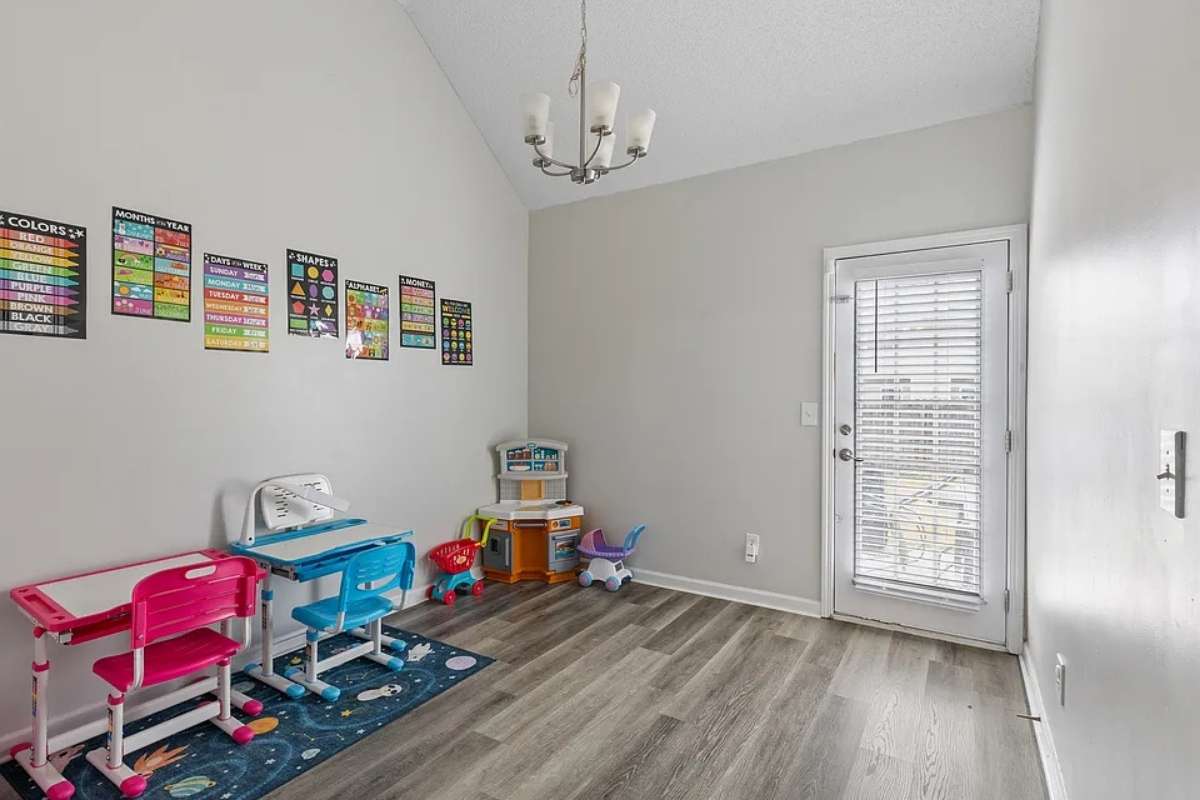 1871 Sandy Trail Dr, Hampton, GA 30228 (4)